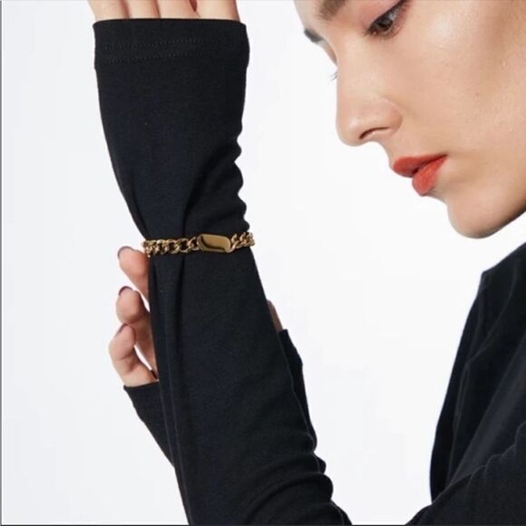 #44 18k gold Chunky Cuban/Curb Link Bracelet - Picture 6 of 8